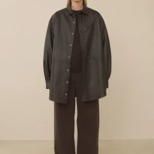 "CHEMISE GAITER EN CUIR ESPRESSO" LAUREN MANOOGIAN