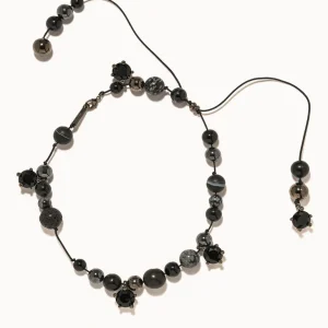 "Collier Night Sky Vacanza Laiton plaqué rhodium, obsidienne noire, œil de faucon, zircon, lave, onyx noir, nylon" PANCONESI