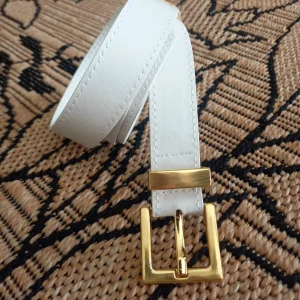 Ceinture fine blanche