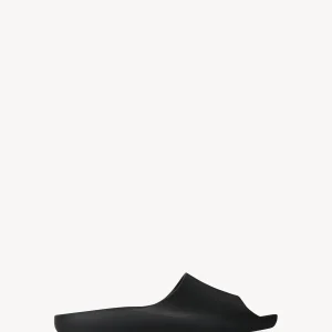 "Ama Mules en Caoutchouc Noir" THE ROW